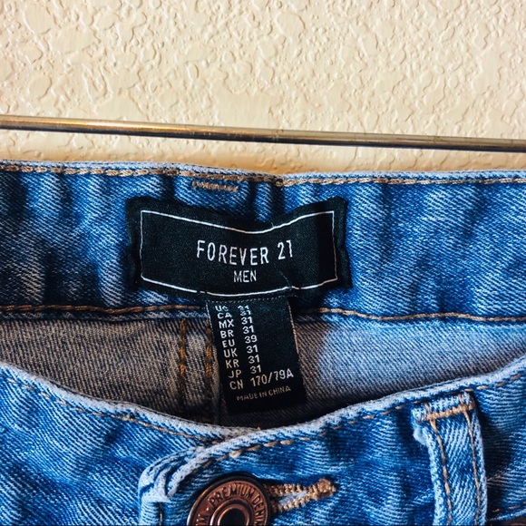 Forever 21 || Men’s Denim Jeans - Picture 4 of 6